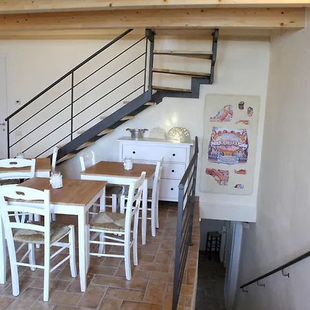 La Pergola Ai Sassi 2*